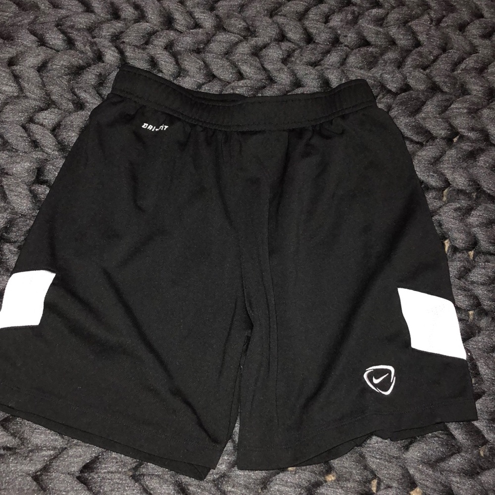 Nike dri-fit basketball shorts